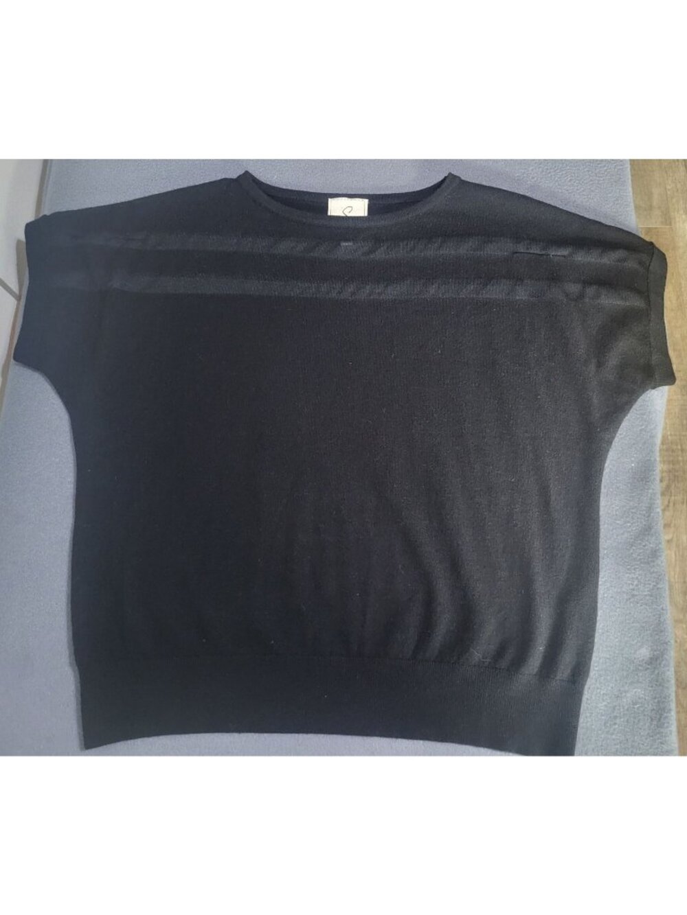 Sioni Black Mesh Inset Stripe Short Sleeved Pullover Sweater Shirt SZ M *FLAWS - Picture 1 of 9